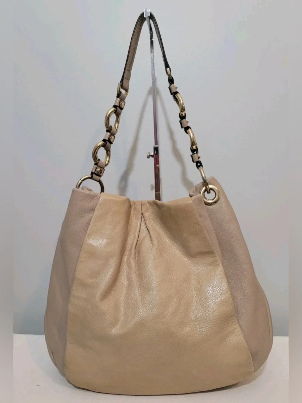 Vince Camuto Leather Hobo Shoulder Bag Taupe Tan Chain Accent Boho